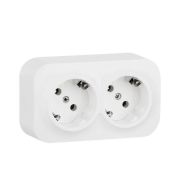 Розетка 2-м ОП Quteo 16А IP20 250В 2х2P+E с заземл. защ. шторки бел. IEK 782237